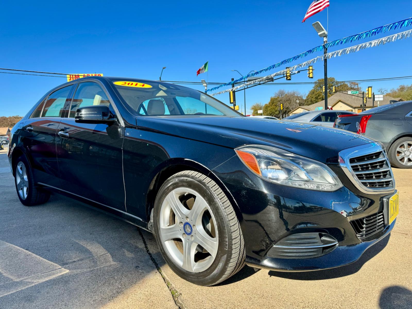 2014 BLACK MERCEDES-BENZ E-CLASS E350 (WDDHF5KB1EA) , located at 5900 E. Lancaster Ave., Fort Worth, TX, 76112, (817) 457-5456, 0.000000, 0.000000 - This is a 2014 MERCEDES-BENZ E-CLASS E350 4 DOOR SEDAN that is in excellent condition. There are no dents or scratches. The interior is clean with no rips or tears or stains. All power windows, door locks and seats. Ice cold AC for those hot Texas summer days. It is equipped with a CD player, AM/FM - Photo #7